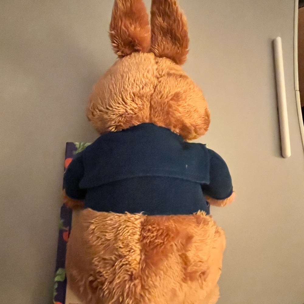 🆕 Peter Rabbit Plush & Story Book - Picture 2 of 2